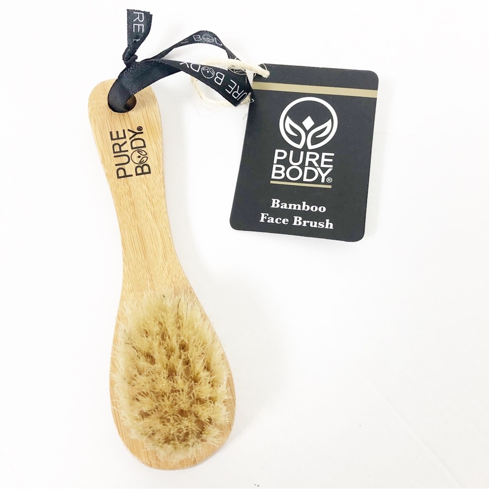 Pure Body Vamboo Face Brush
